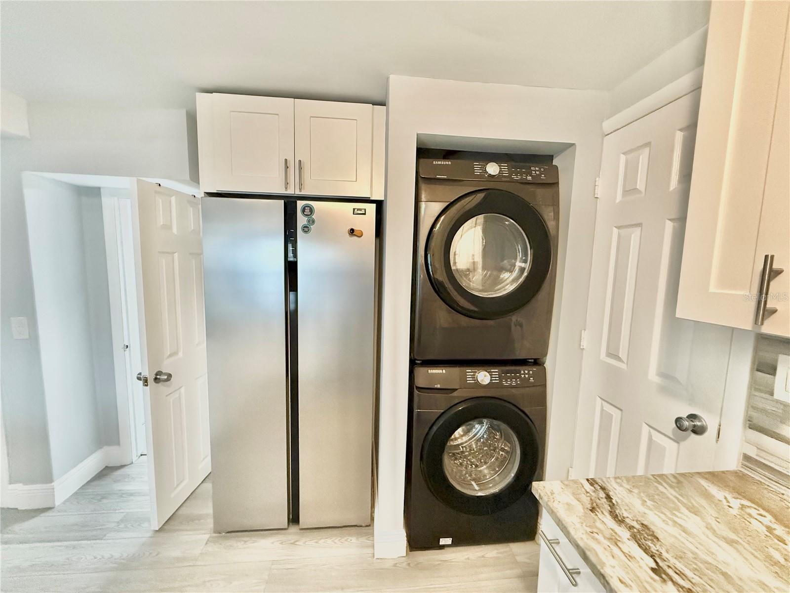 ELLA-MAR PARK - Residential