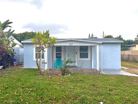 1117 LEHTO LANE LAKE WORTH FL 33461
