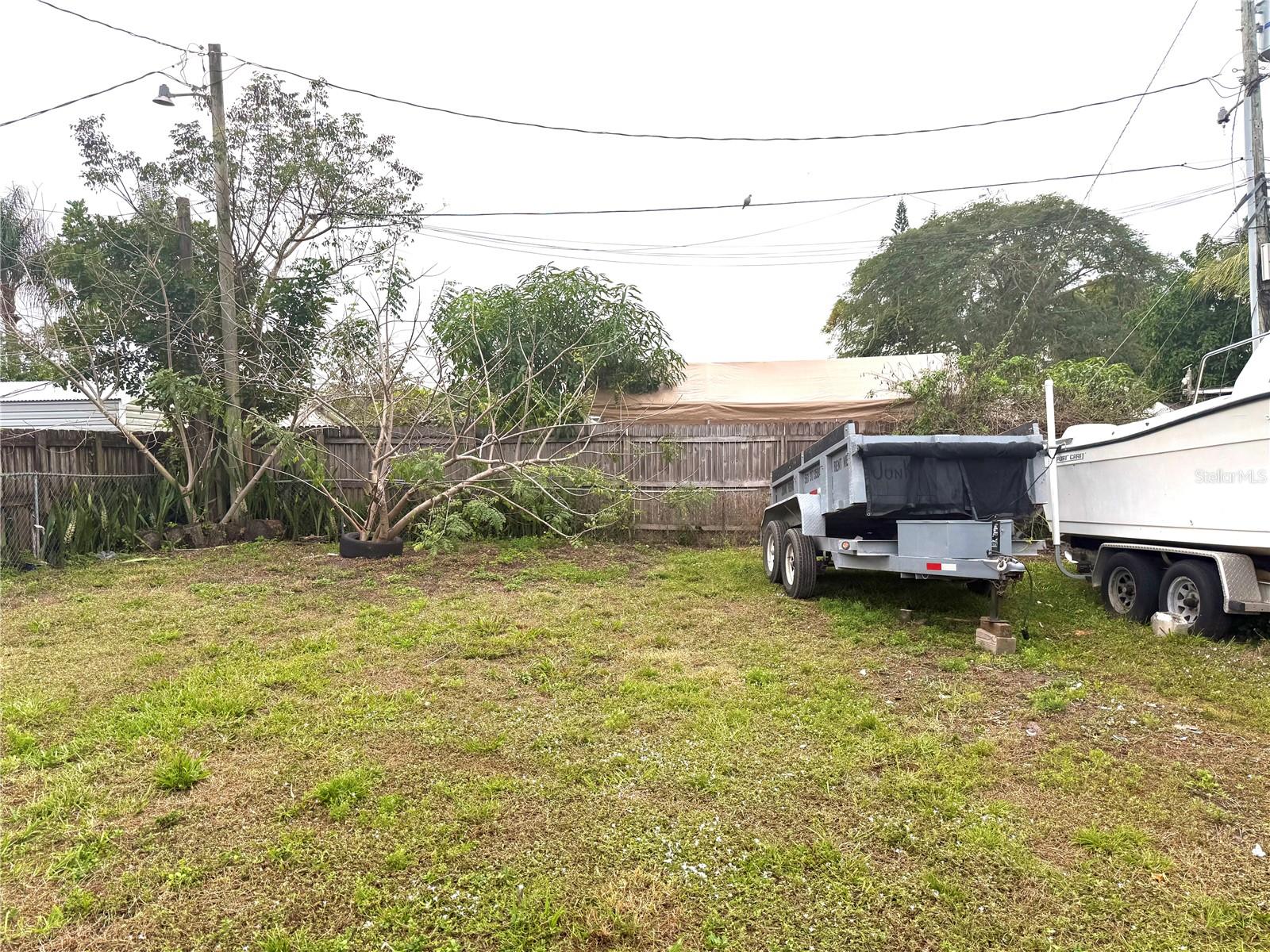 ELLA-MAR PARK - Residential