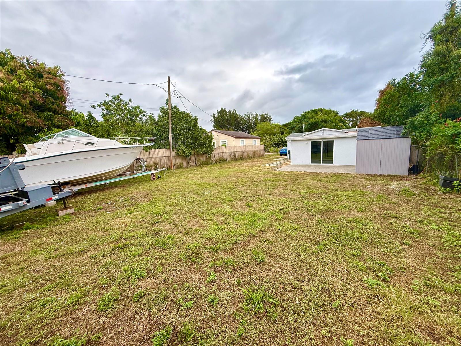 ELLA-MAR PARK - Residential