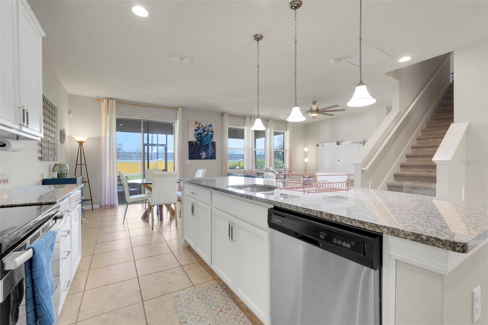 CROWN POINTE COVE - Residential