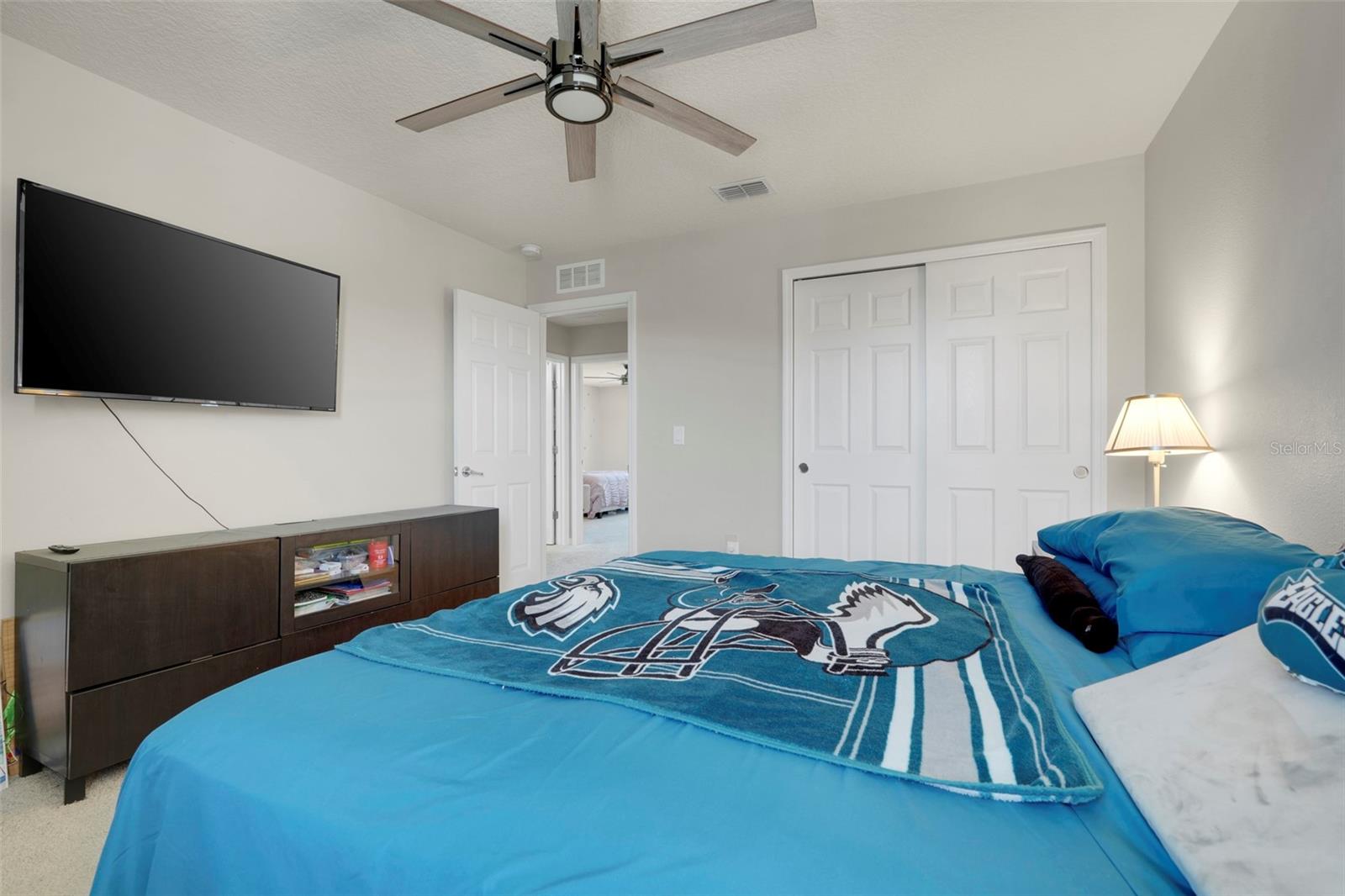 CROWN POINTE COVE - Residential