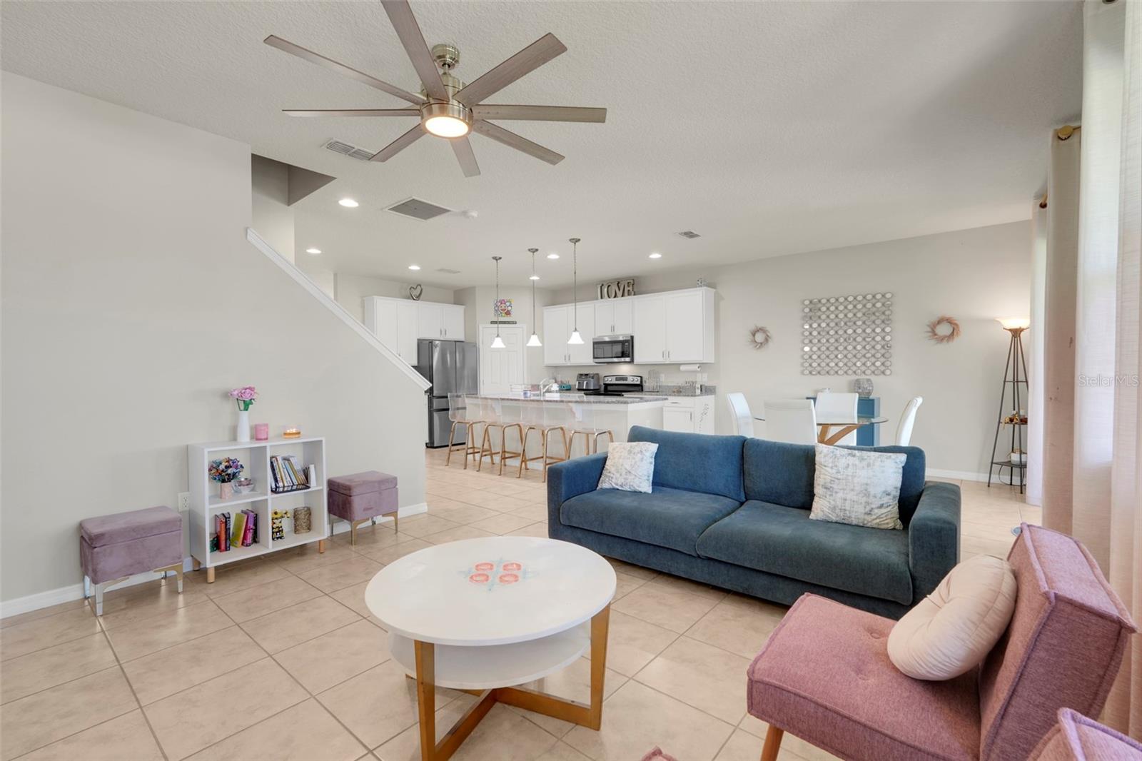 CROWN POINTE COVE - Residential