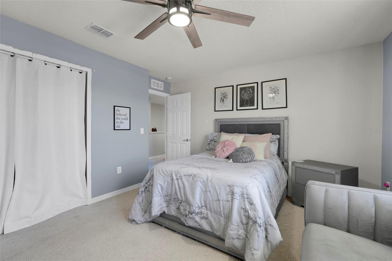 CROWN POINTE COVE - Residential