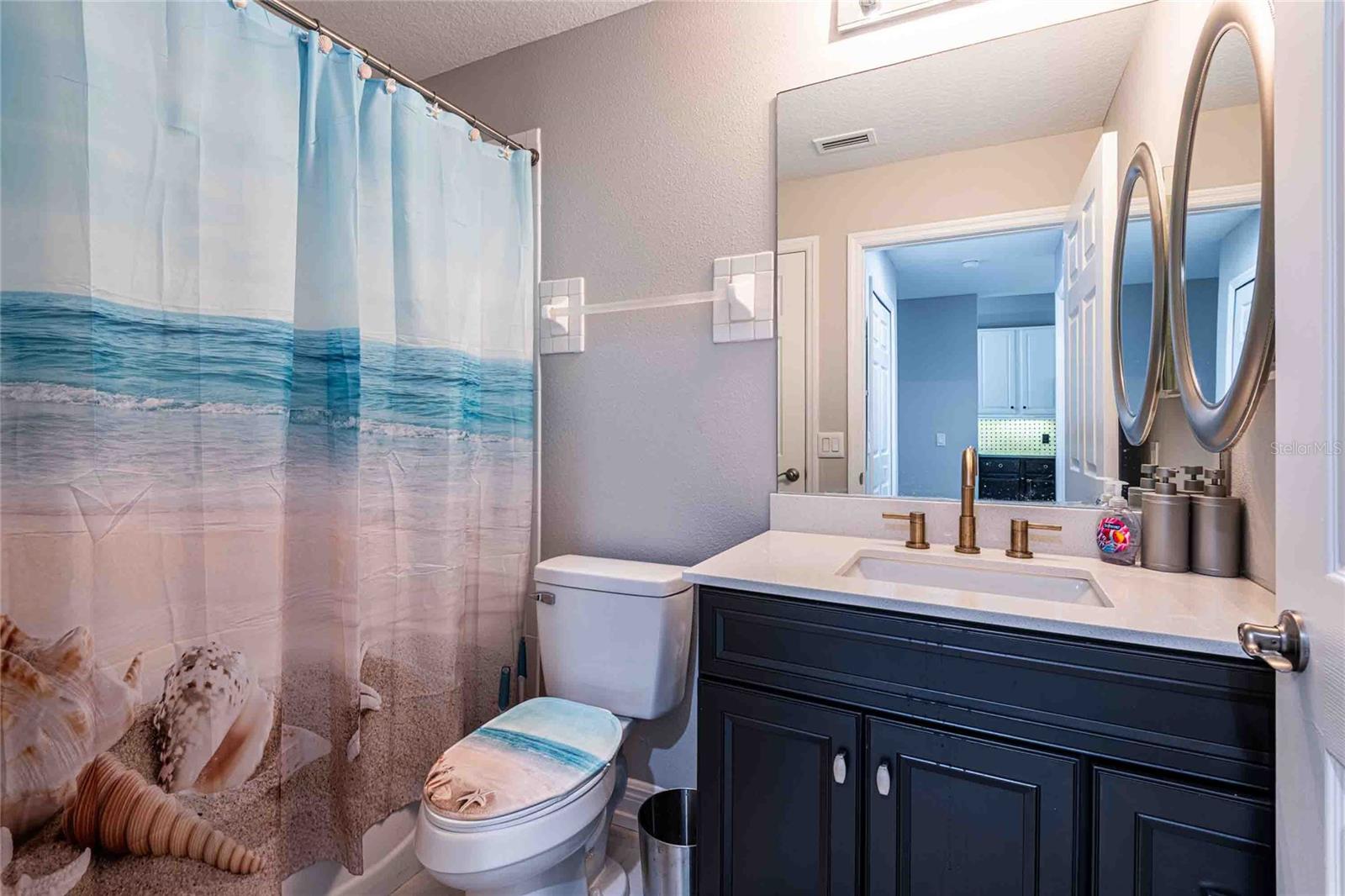 CALIENTE APTS CONDO - Residential