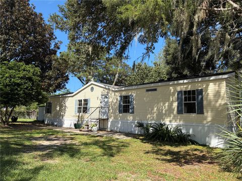 102 THIRD STREET LADY LAKE FL 32159