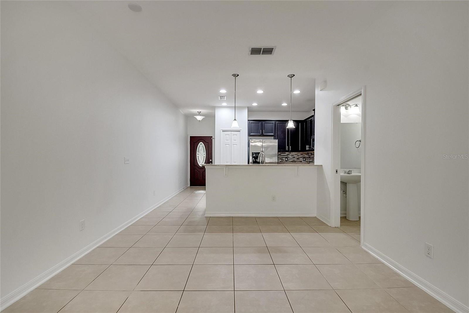 SOMERSET CHASE - Residential Lease