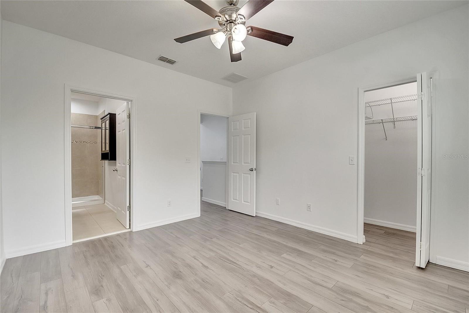 SOMERSET CHASE - Residential Lease