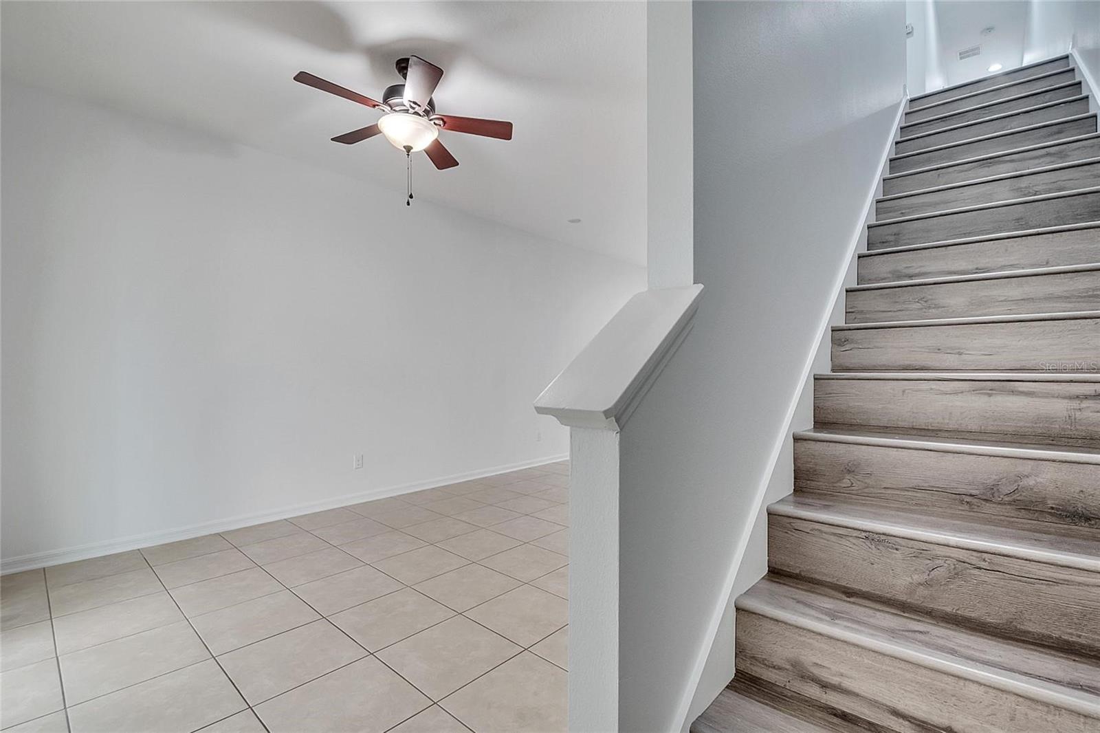 SOMERSET CHASE - Residential Lease