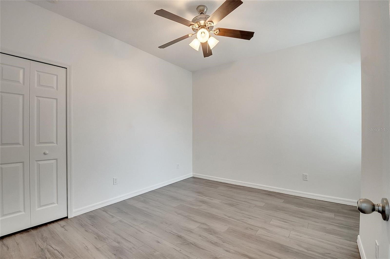 SOMERSET CHASE - Residential Lease