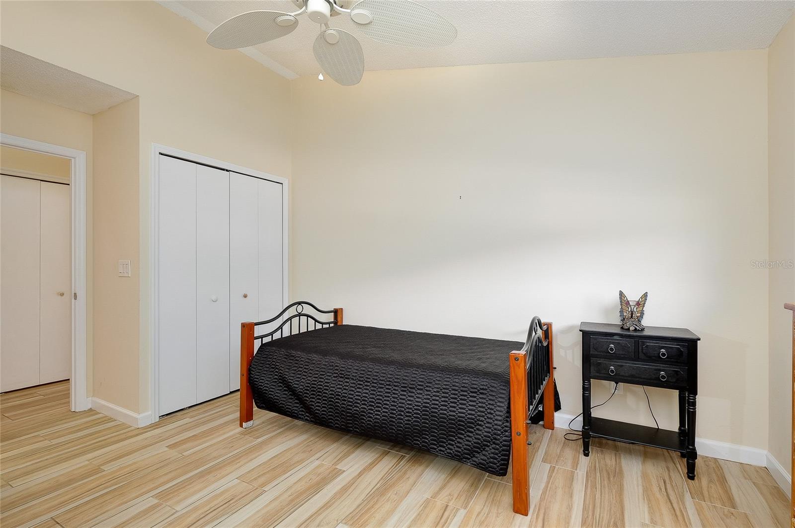 SOUTH VENICE - Residential