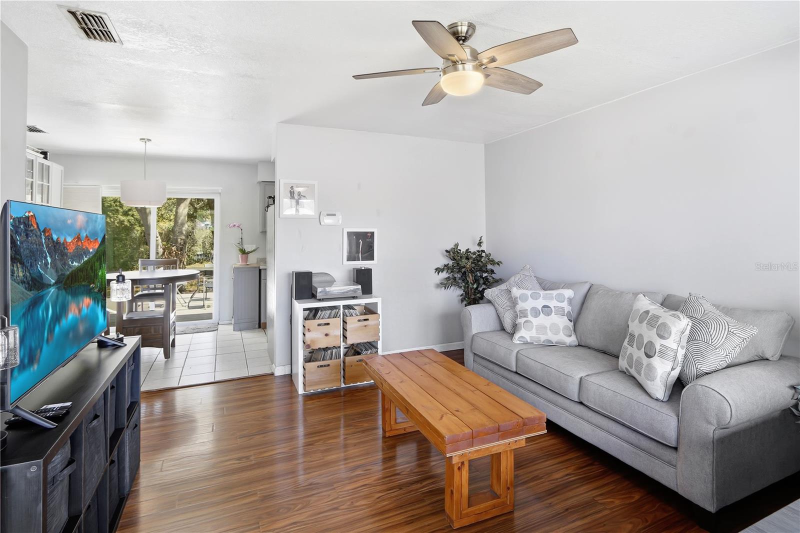 JORDANA HILLS - Residential