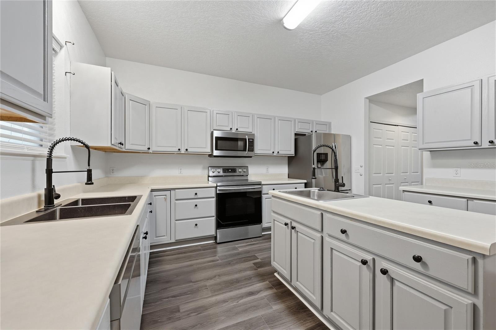 NEWBERRY PLACE - Residential