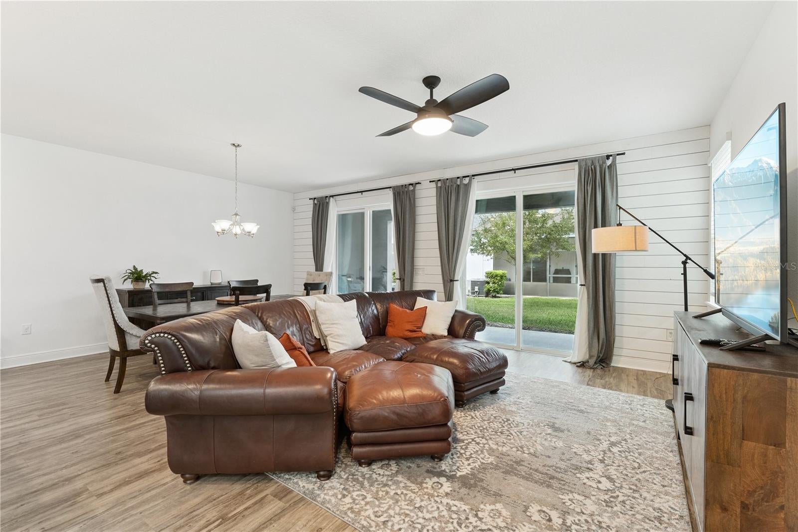 2356 SHADOWLAND LOOP