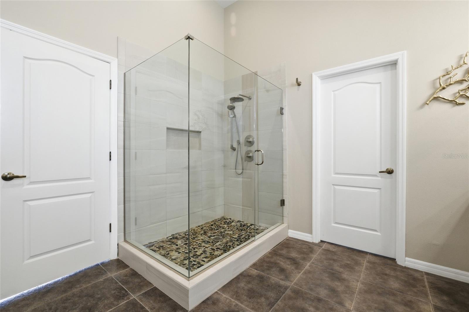 CLERMONT YACHT CLUB - Residential