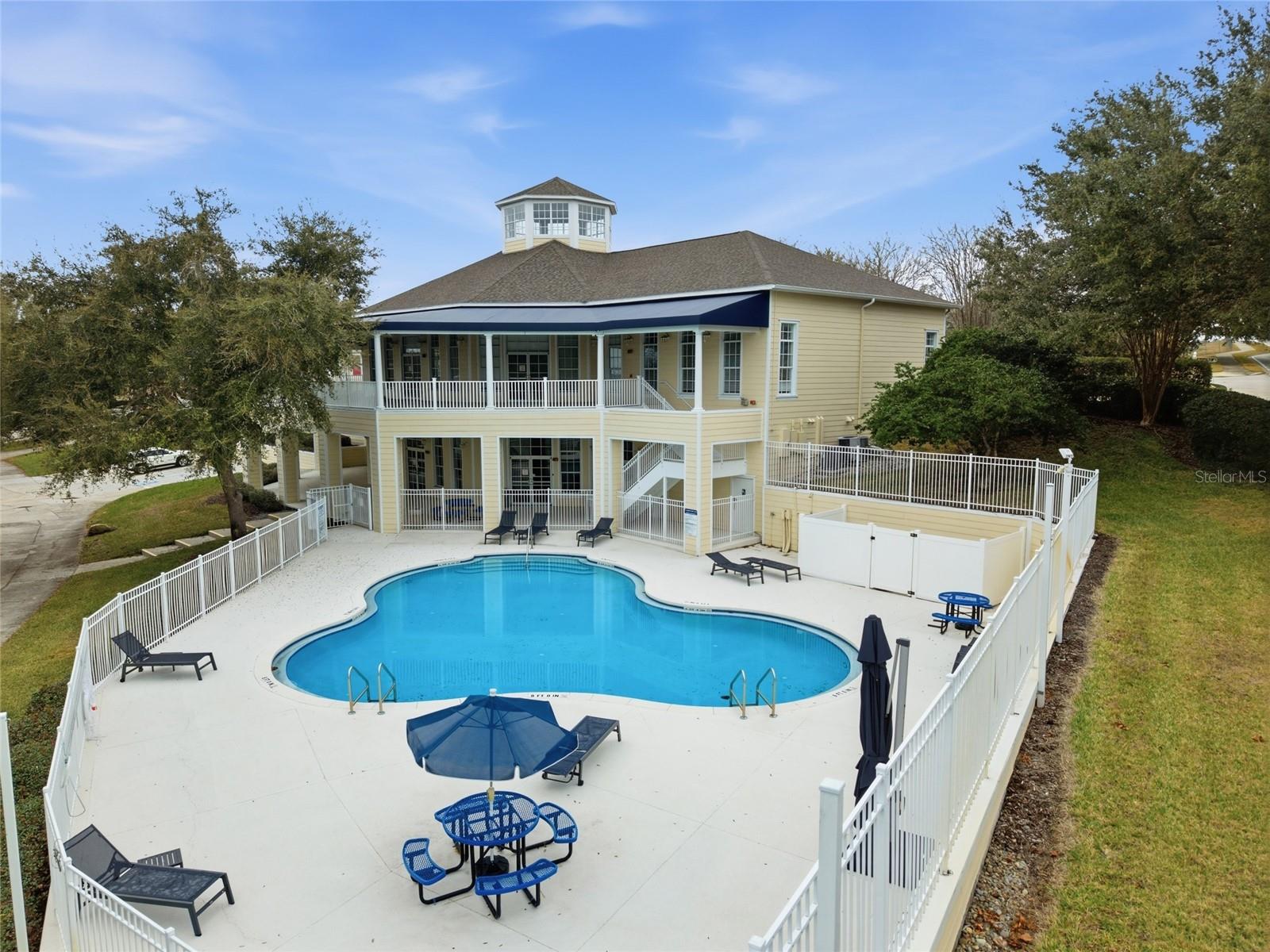 CLERMONT YACHT CLUB - Residential