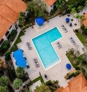 VINTAGE GRAND - Residential Lease