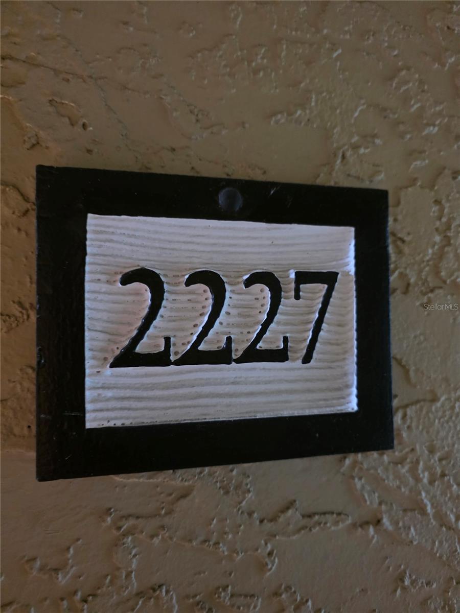VINTAGE GRAND - Residential Lease