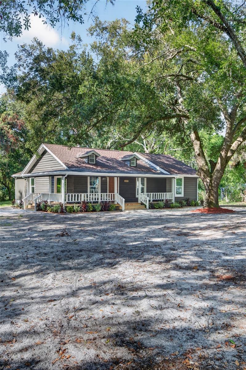Photo of 26314 Glenwood Drive, Wesley Chapel, FL 33544 (MLS # TB8543790)