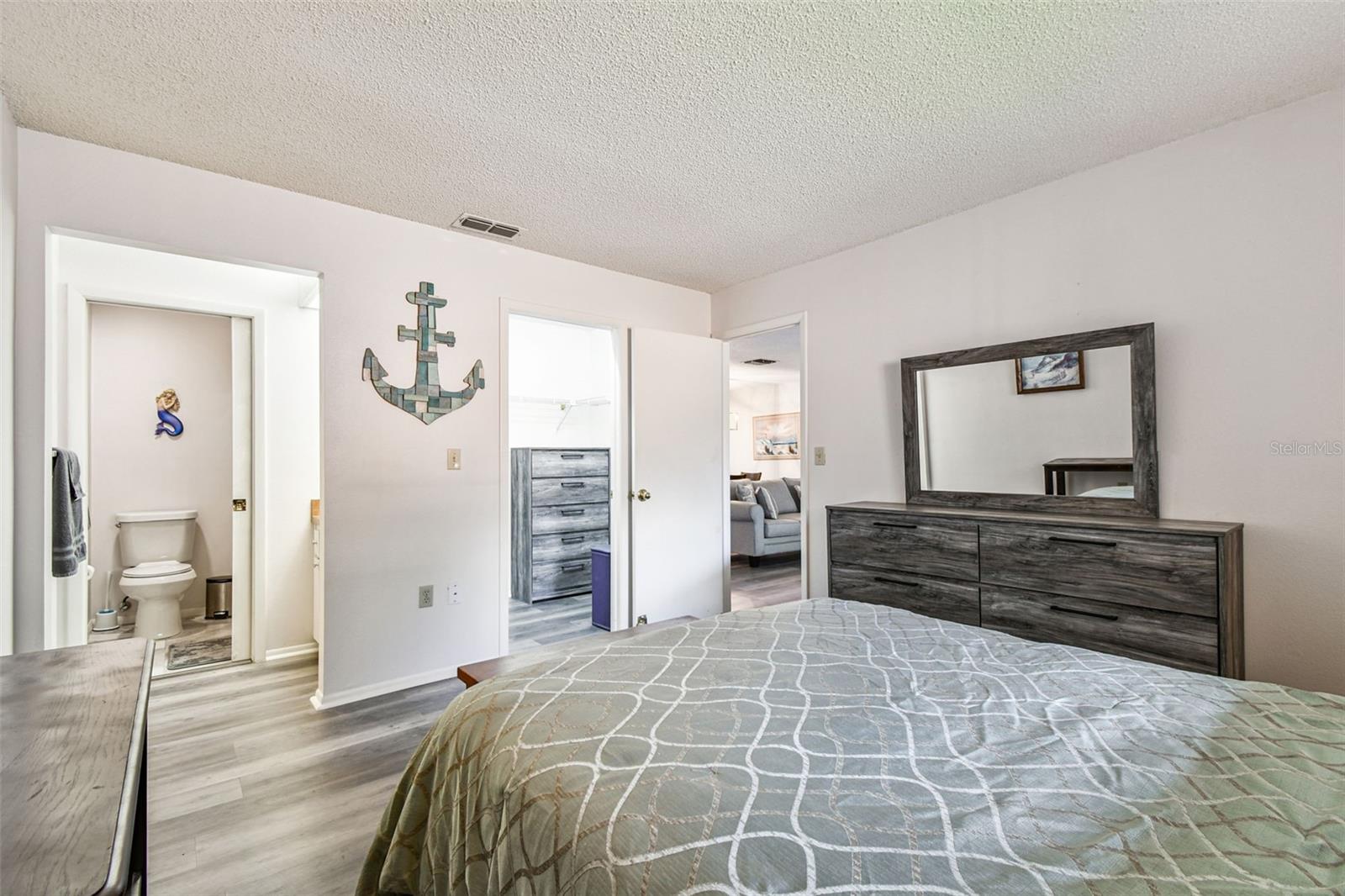 GLENWOOD VILLAGE CONDO - Residential