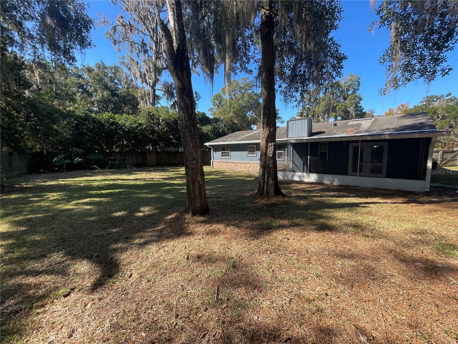 VALWOOD - Residential Lease