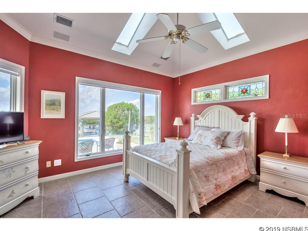 Venezia Unit 05 - Residential