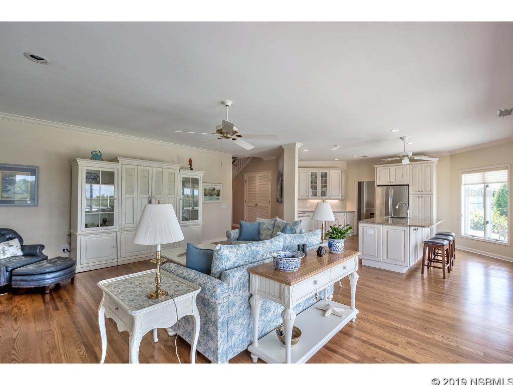 Venezia Unit 05 - Residential