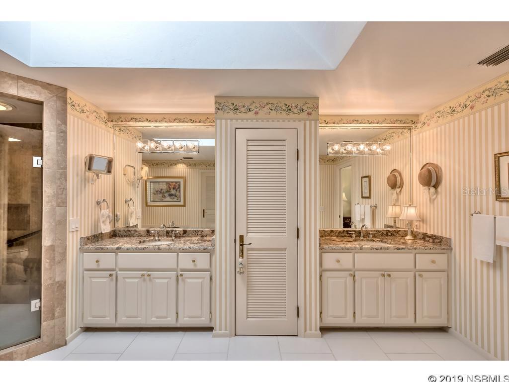 Venezia Unit 05 - Residential