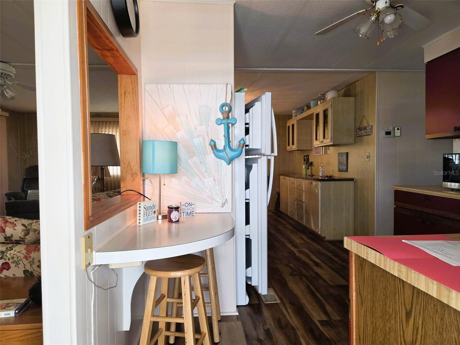 OAKWOOD MANOR - Residential