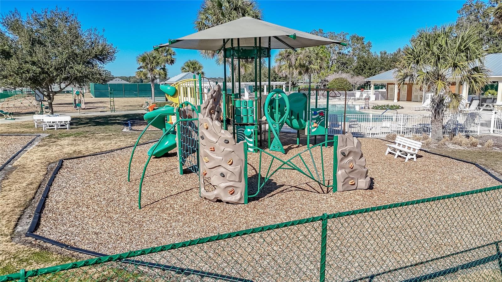 OXFORD OAKS PHASE TWO - Residential