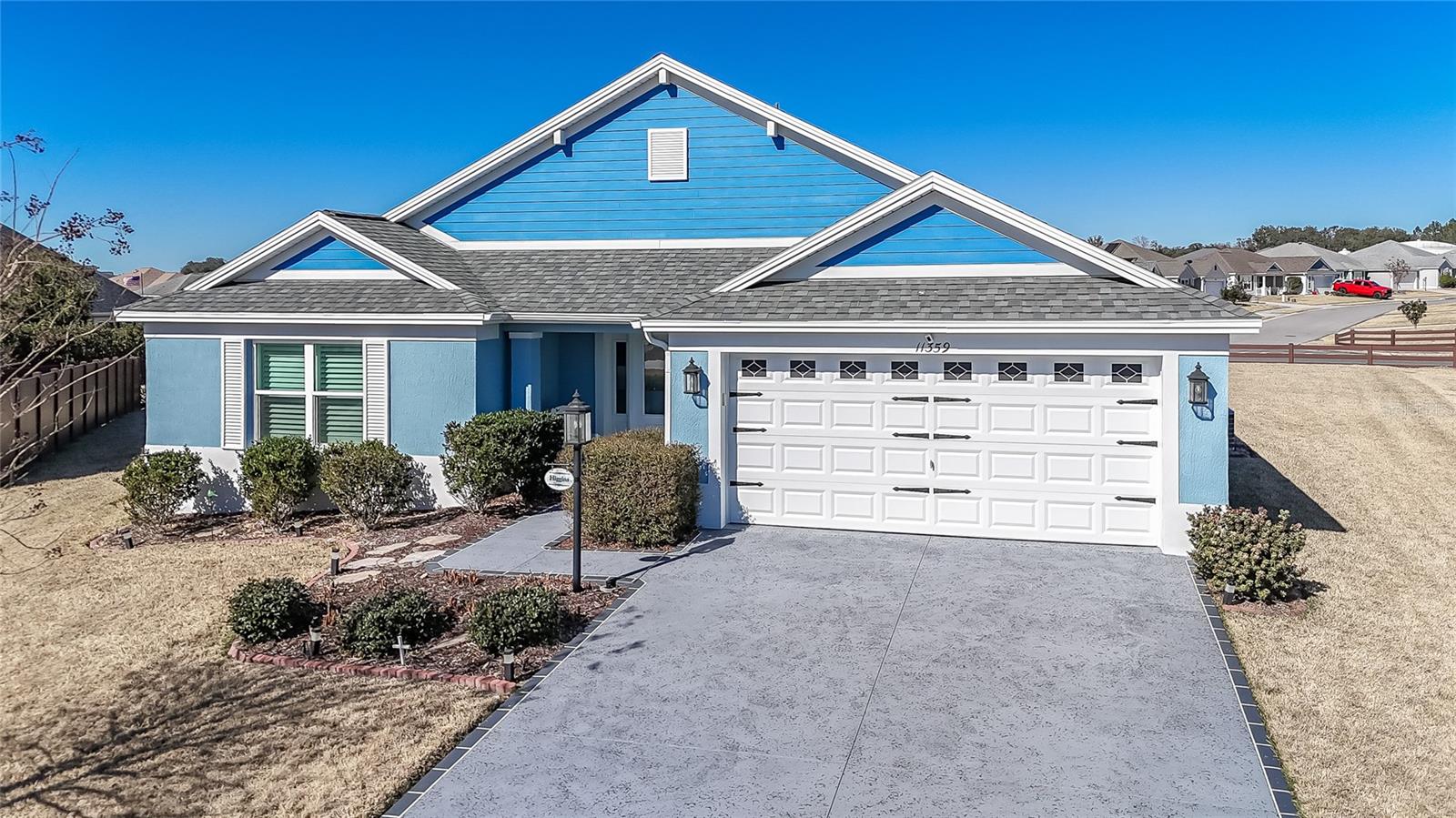 OXFORD OAKS PHASE TWO - Residential