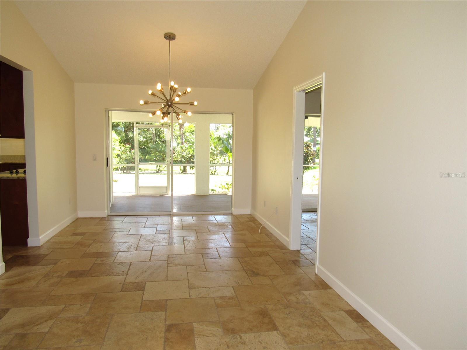 BAY VISTA BLVD - Residential