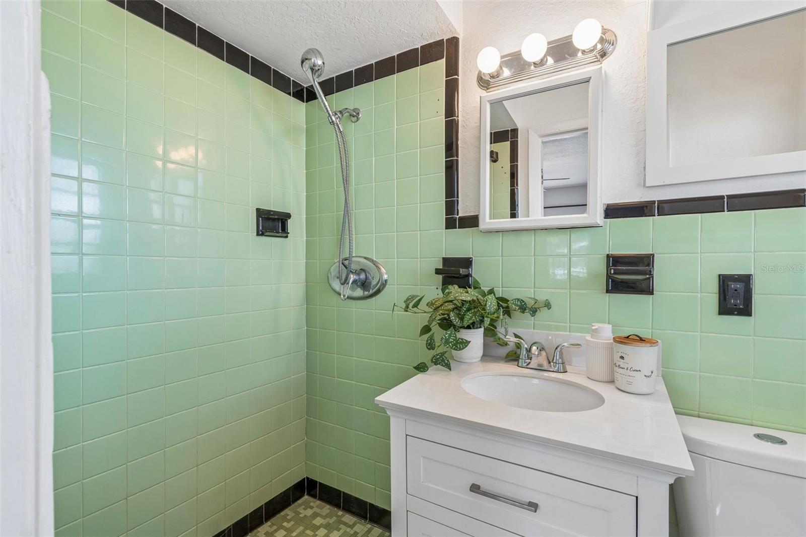 VALENCIA PARK - Residential