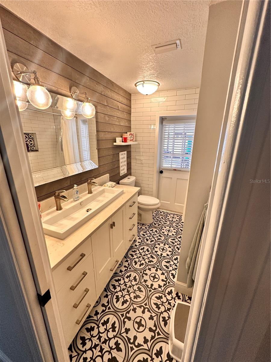 BAY PORT COLONY PH II UN I - Residential