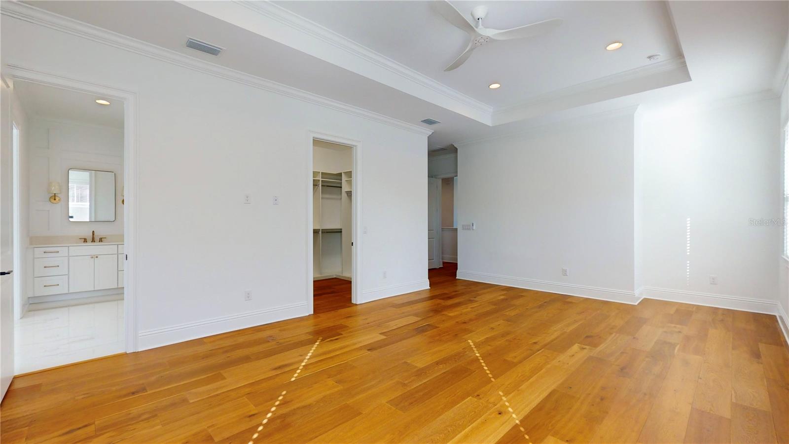 SNELL ISLE BRIGHTBAY - Residential