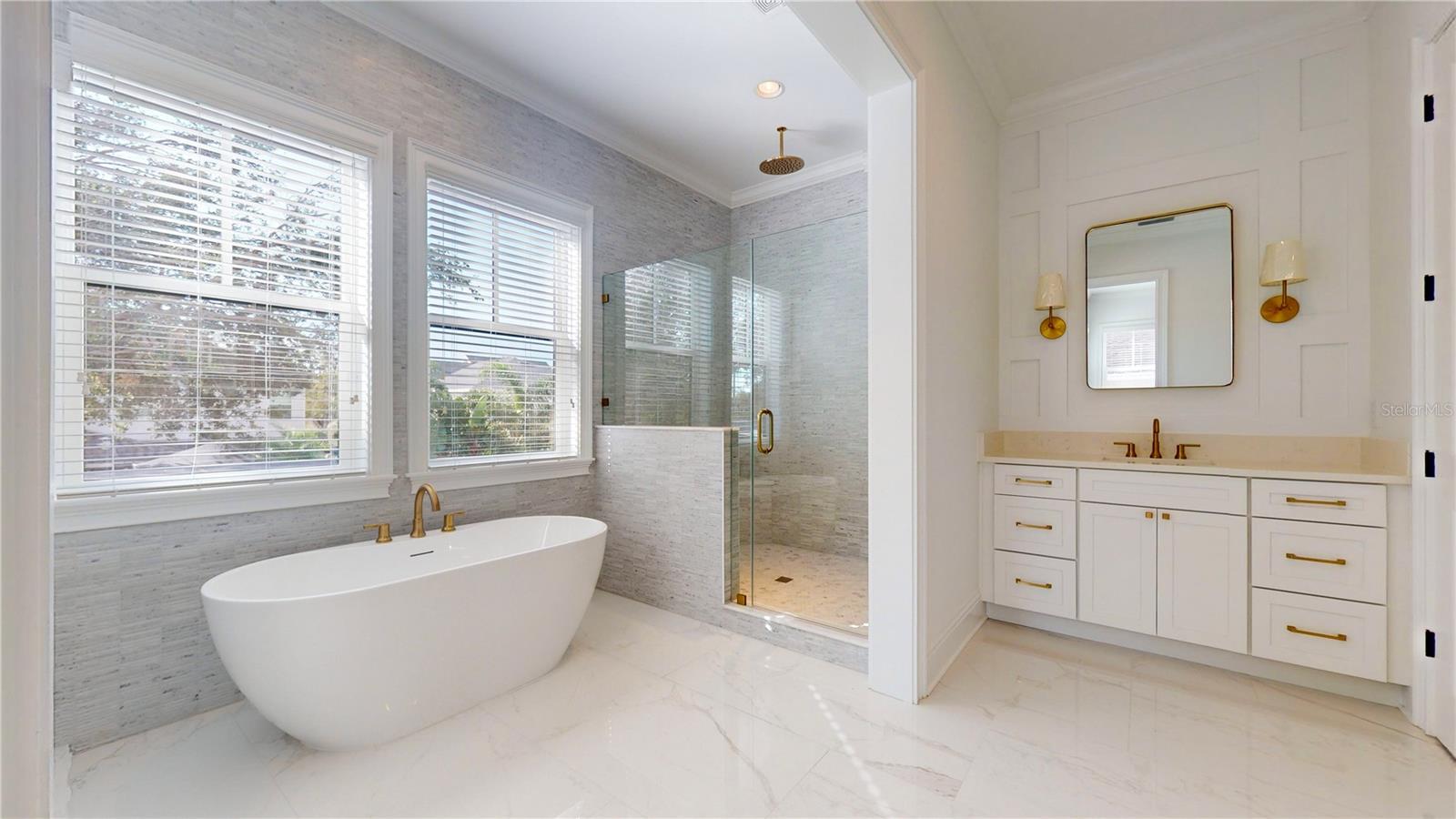 SNELL ISLE BRIGHTBAY - Residential