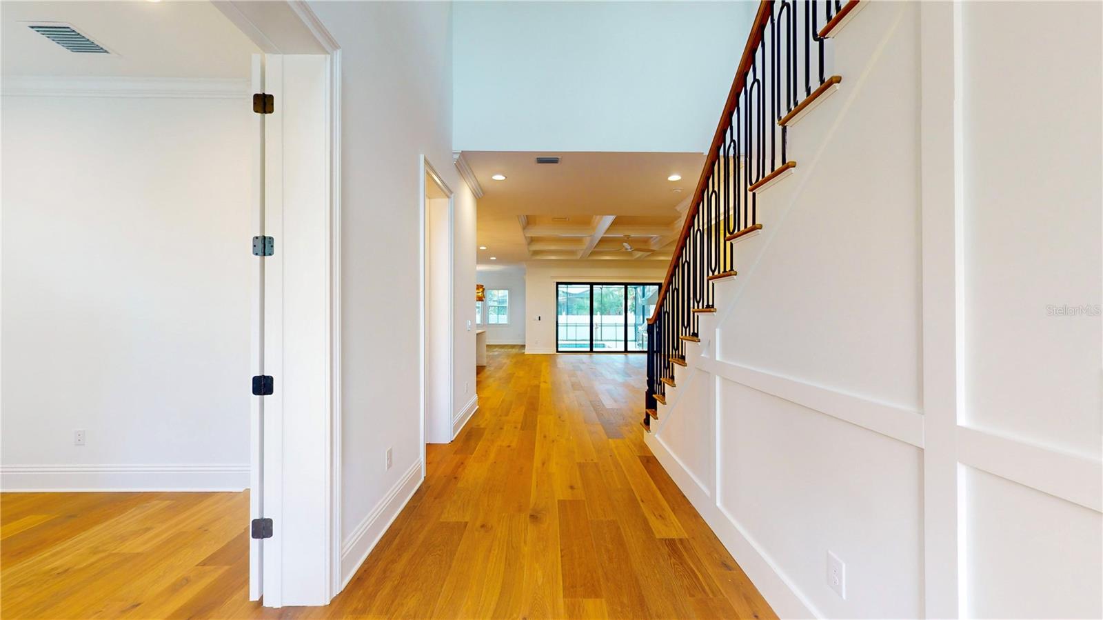 SNELL ISLE BRIGHTBAY - Residential