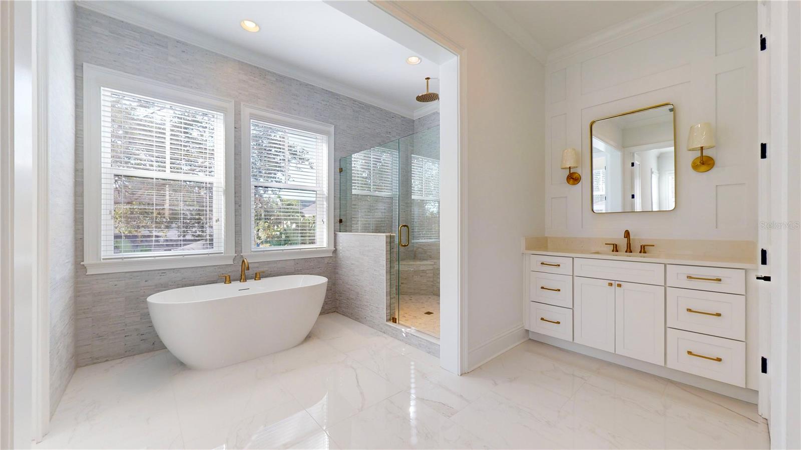 SNELL ISLE BRIGHTBAY - Residential