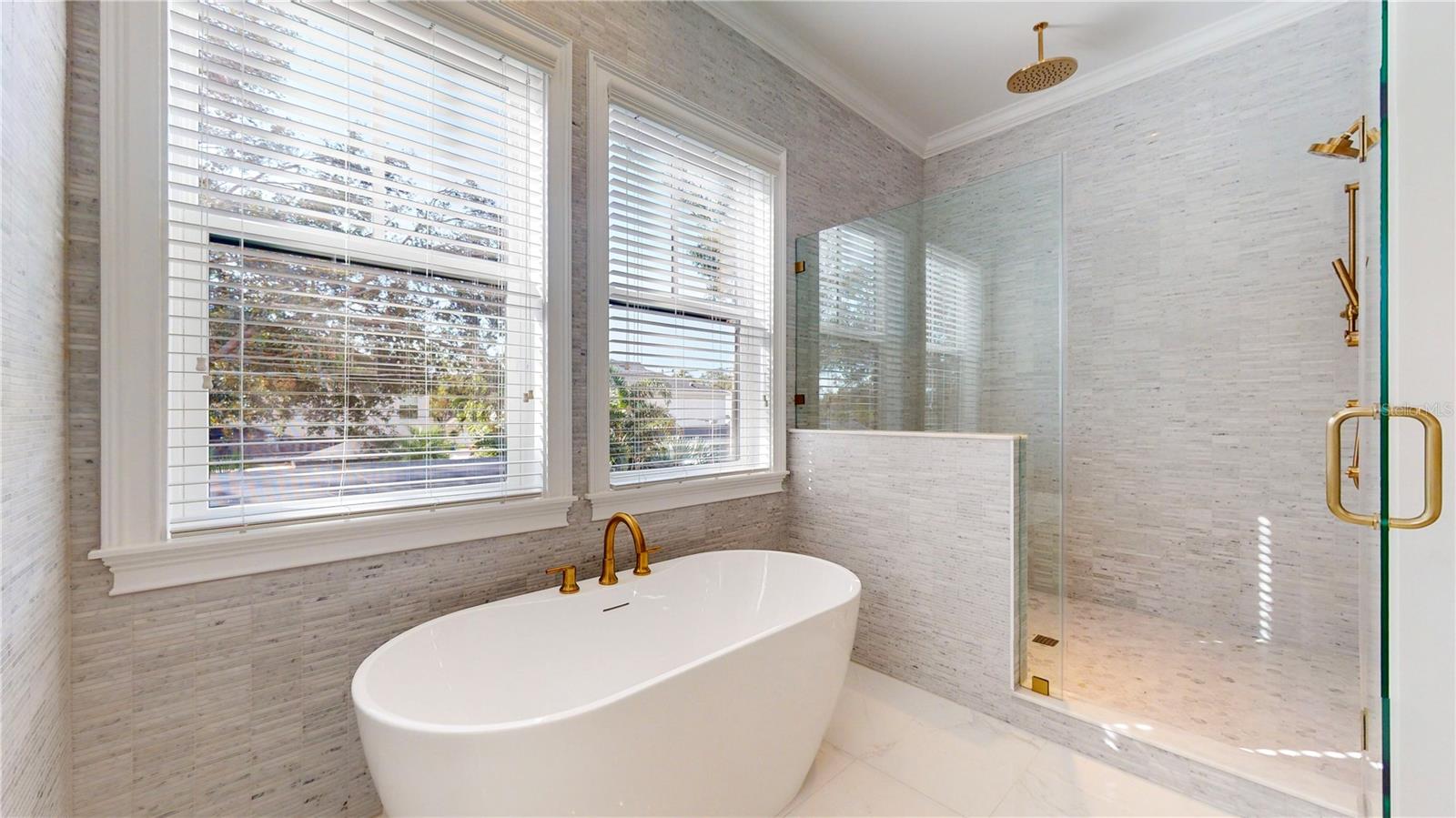 SNELL ISLE BRIGHTBAY - Residential