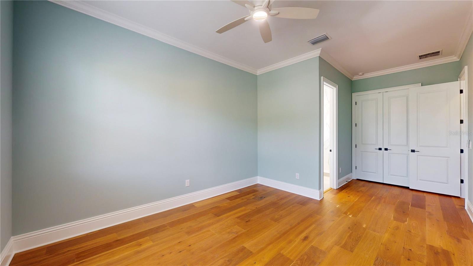 SNELL ISLE BRIGHTBAY - Residential