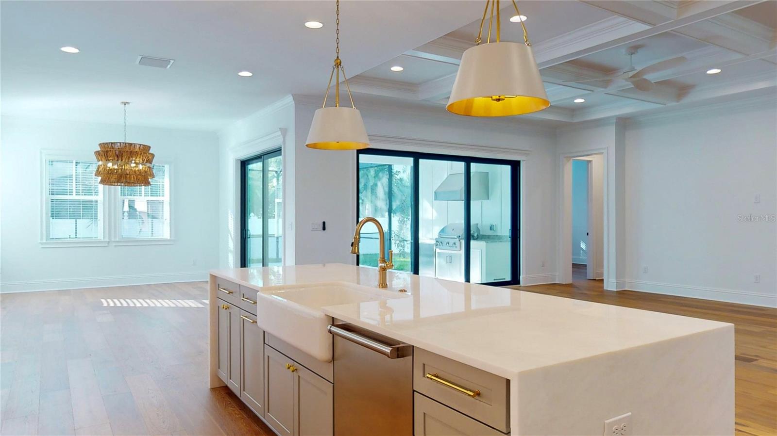 SNELL ISLE BRIGHTBAY - Residential