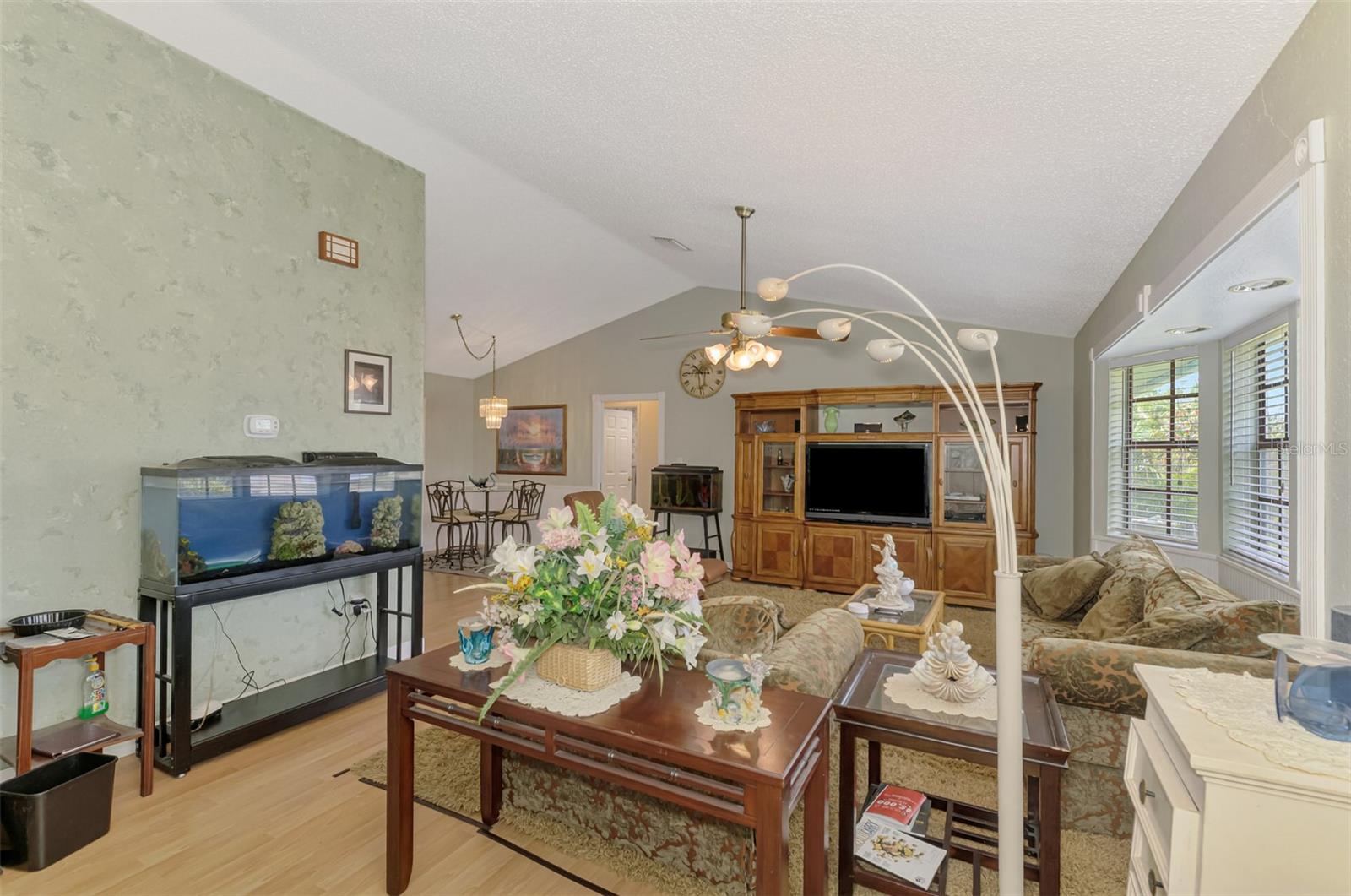 SOUTH VENICE - Residential