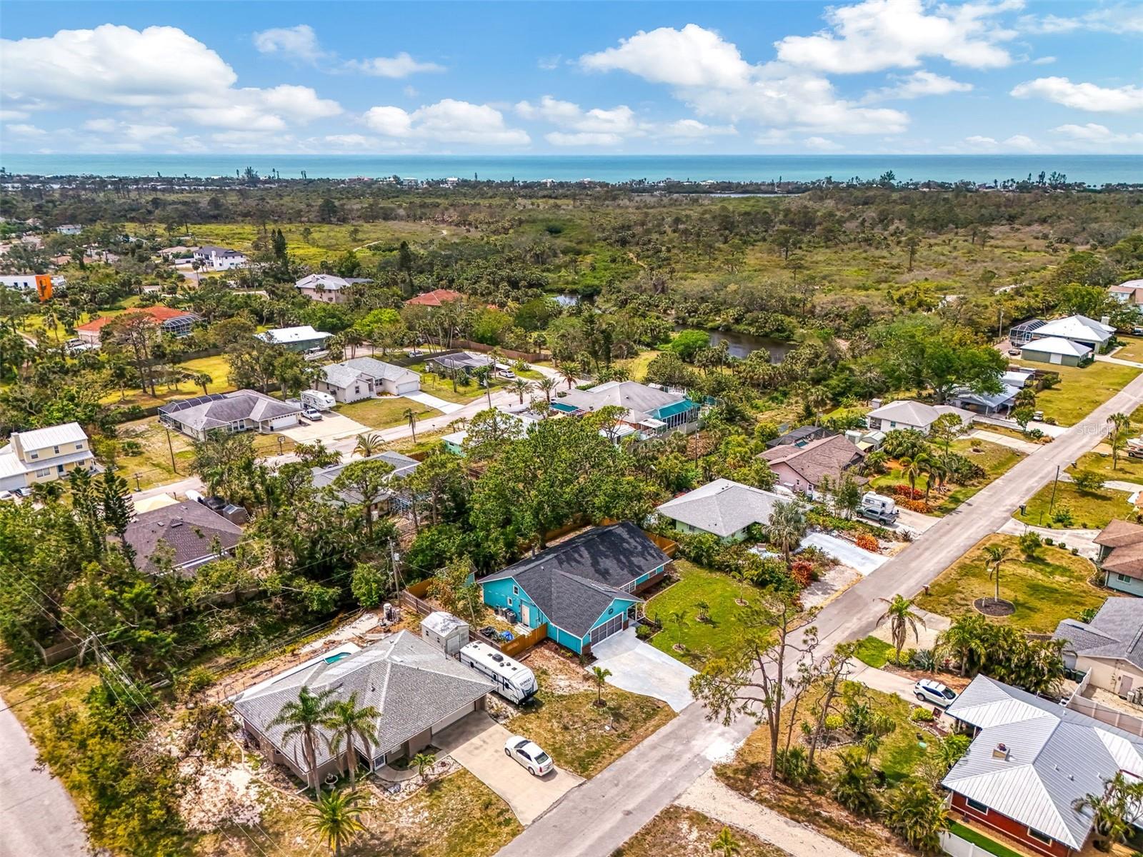 SOUTH VENICE - Residential