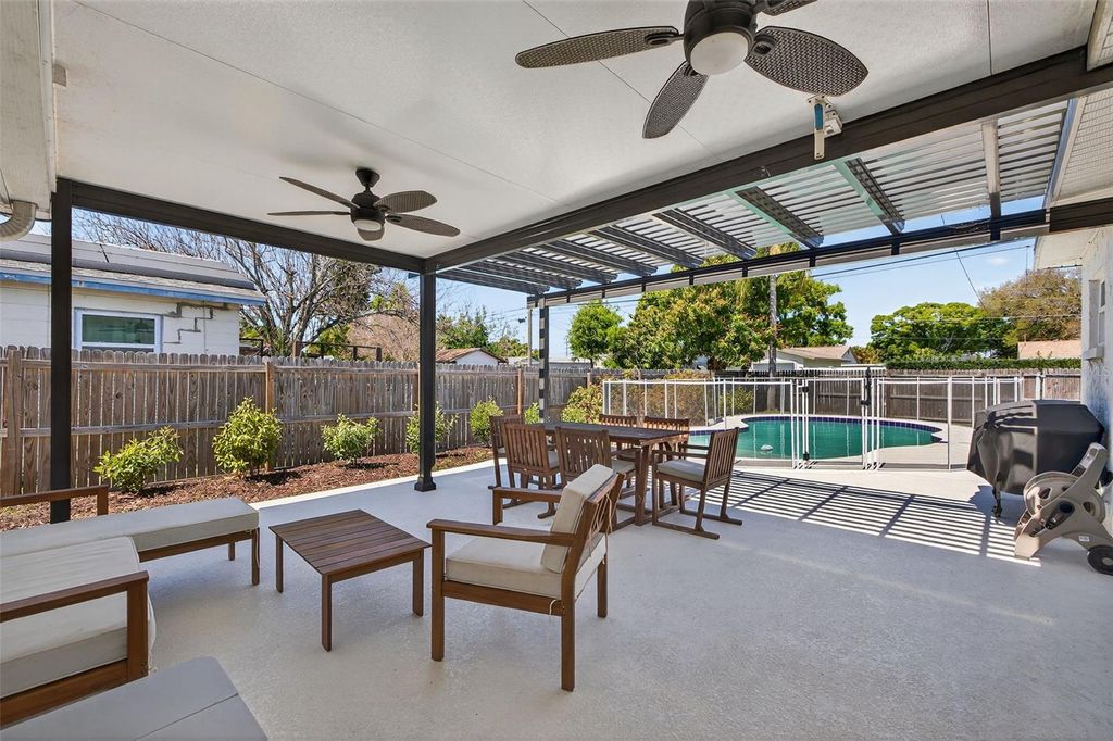 Photo of 3911 14th Avenue N, St Petersburg, FL 33713 (MLS # TB8489230)