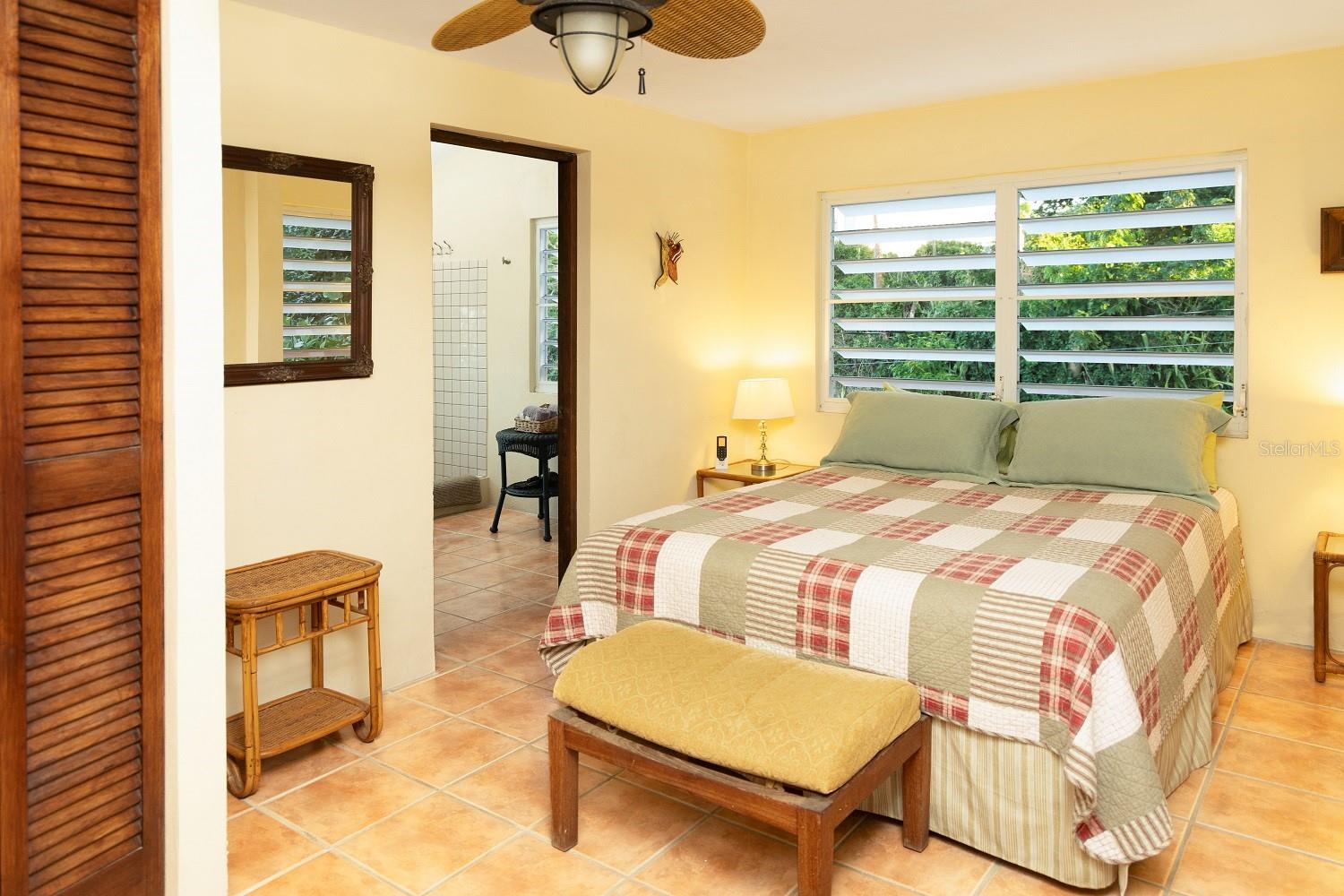 LOS CHIVOS - Residential