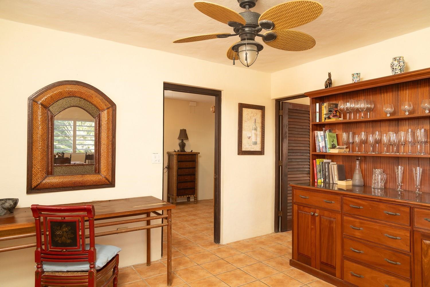 LOS CHIVOS - Residential