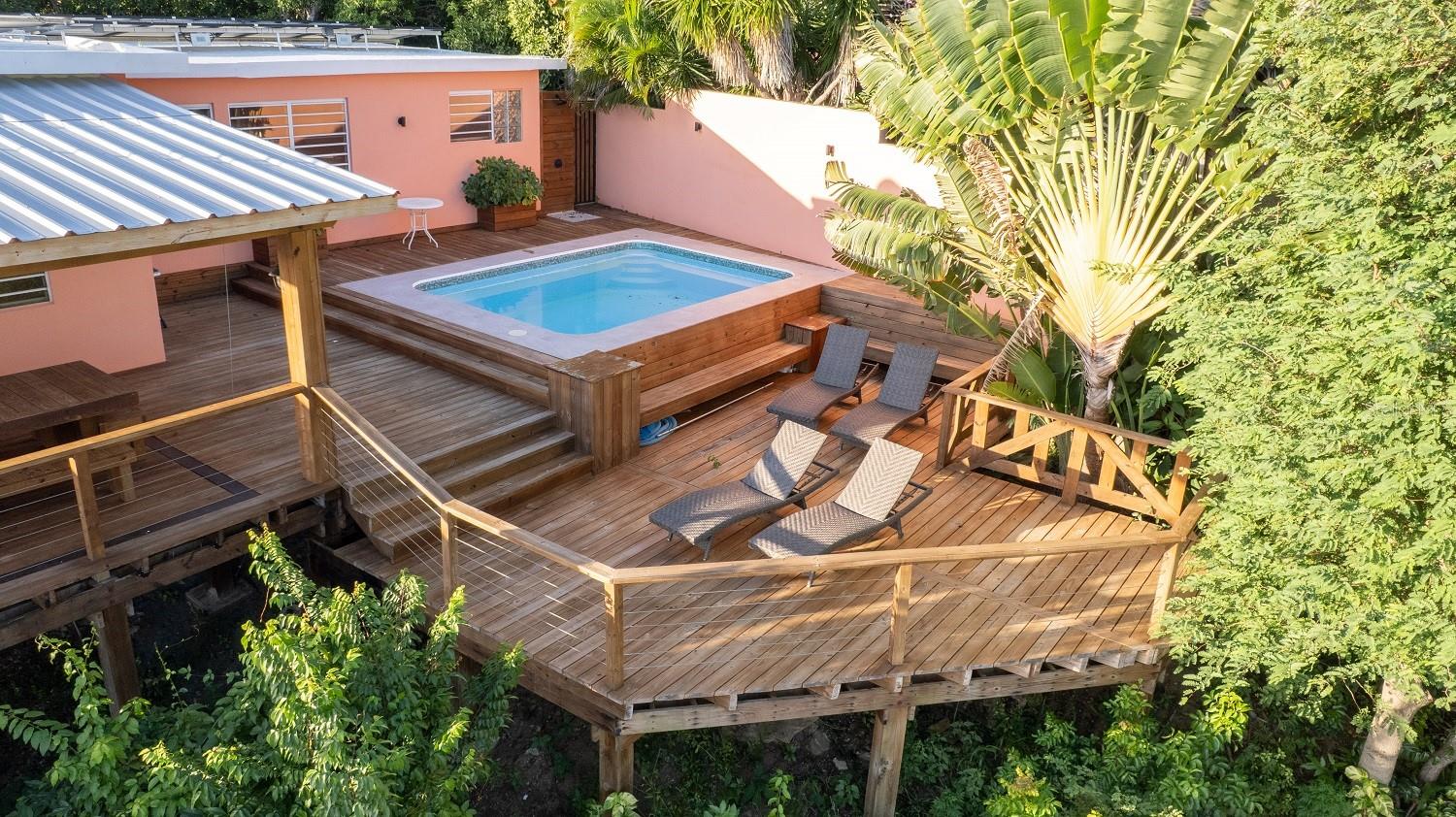 LOS CHIVOS - Residential