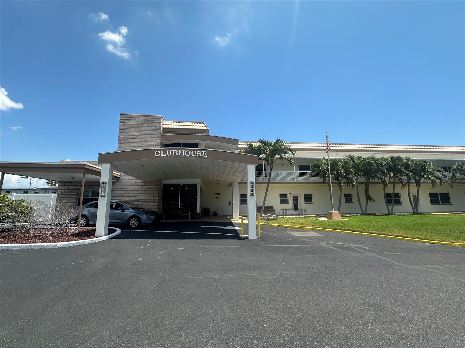 TOWN SHORES OF GULFPORT - Residential