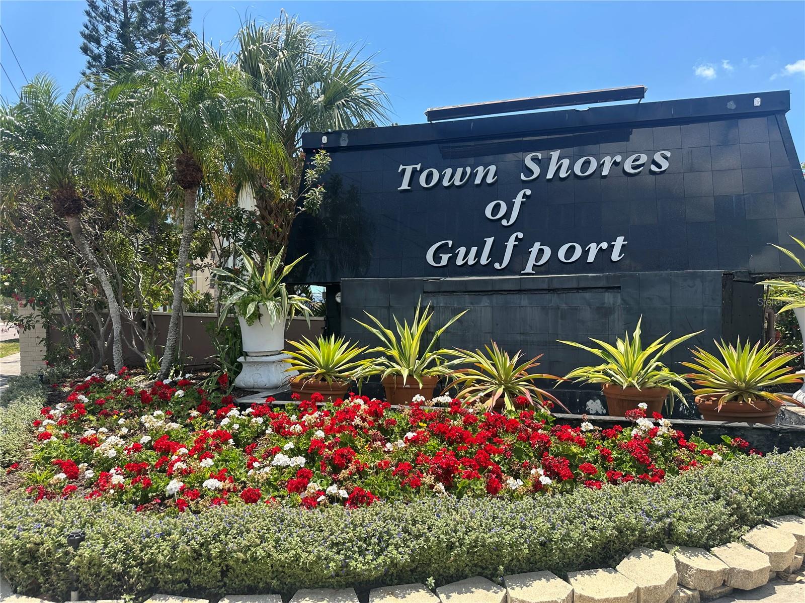 TOWN SHORES OF GULFPORT - Residential