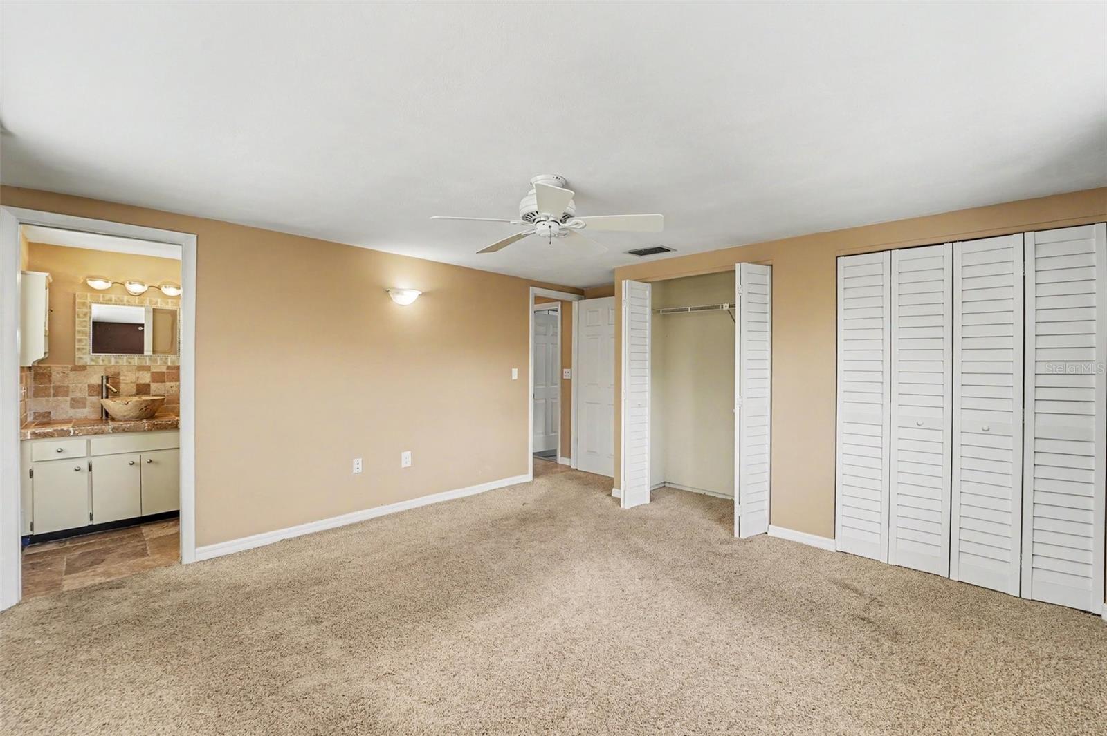 PARK LAKE ESTATES - Residential